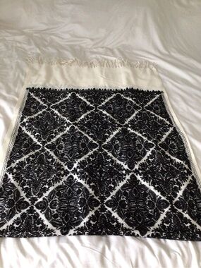 Scarf Embroidered Black Floral